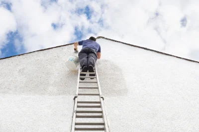 Peinture extérieure à Motz — façades et ravalement